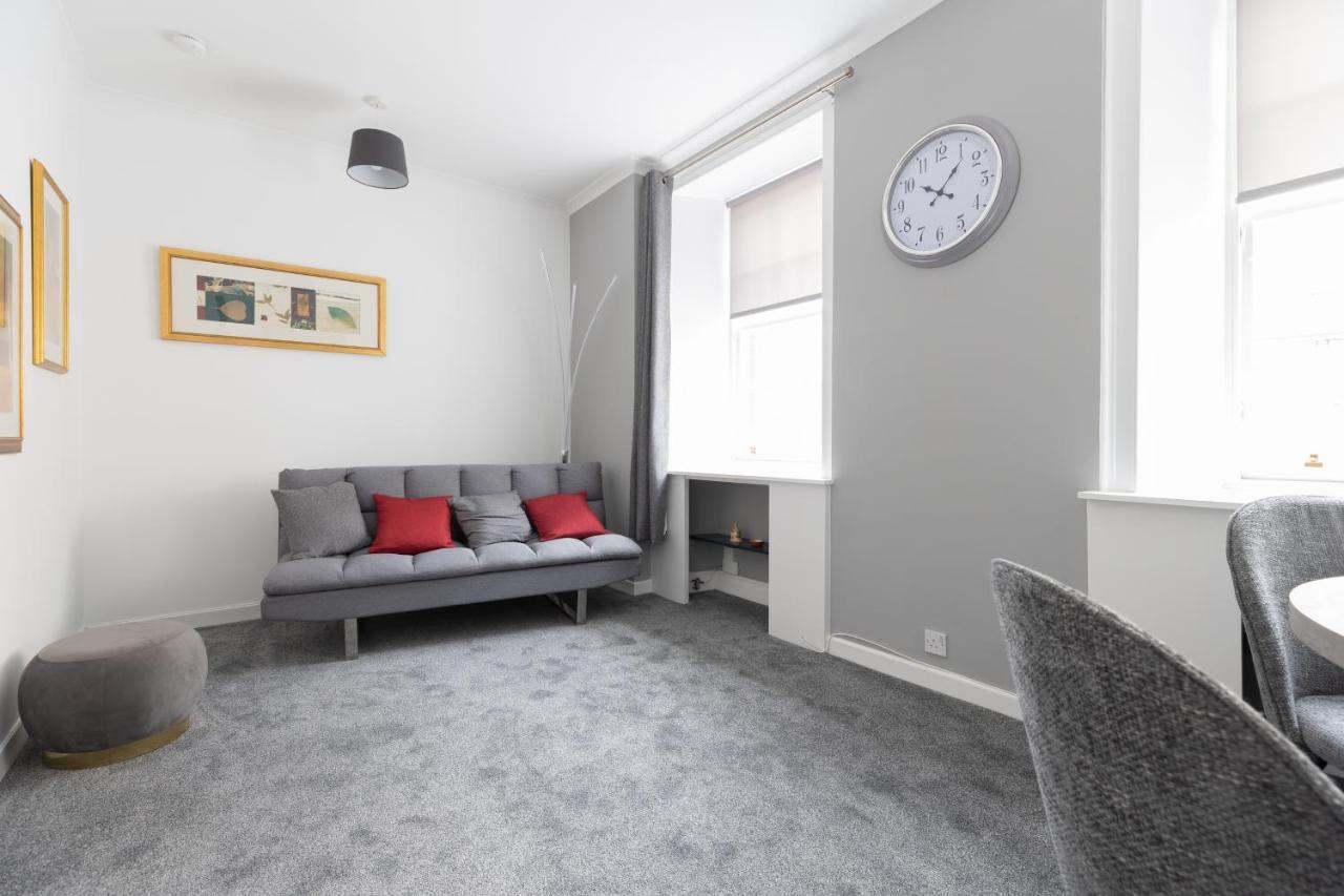 Lovely Centre 1 Bedroom Flat. * Perth