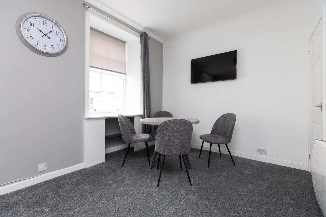Lovely Centre 1 Bedroom Flat. Perth